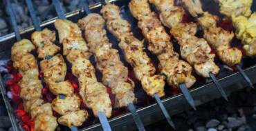 A Culinary Journey Awaits: Savor Authentic Pakistan’s Flavors at Bolingbrook’s Pakistan’s Day Event!